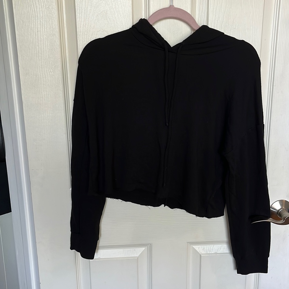 Black Raw Hem Cropped Drawstring hoodie top